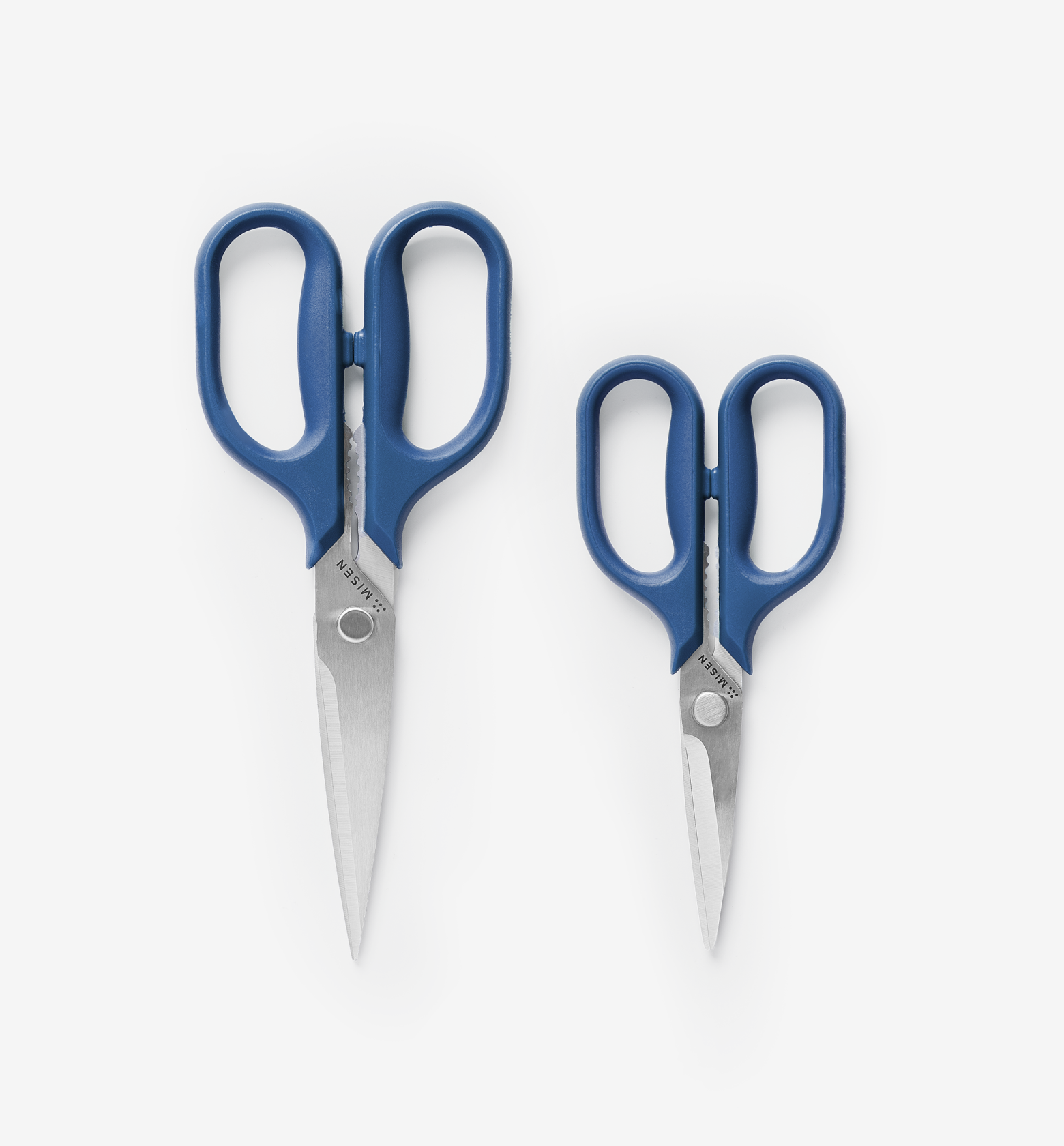 Misen2-Web-PDP-KitchenShears-2pc-Blue-Gallery-1.png