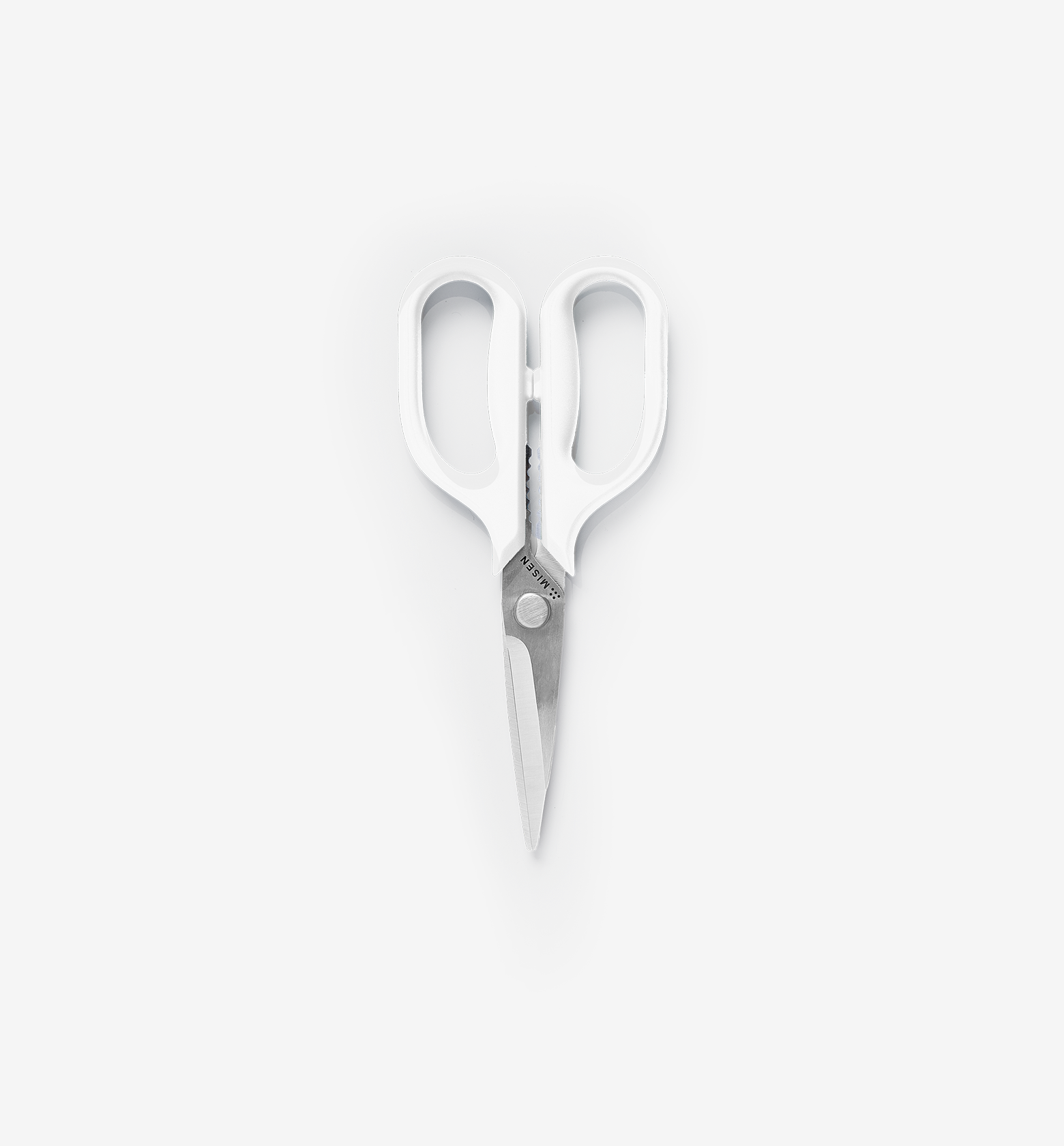 Misen2-Web-PDP-KitchenShears-Sm-White-Gallery-1.png